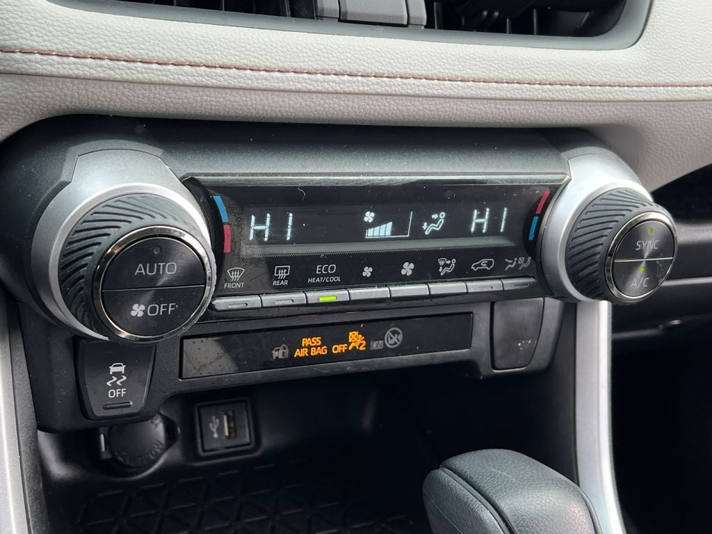 2023 Toyota RAV4 Hybrid XLE