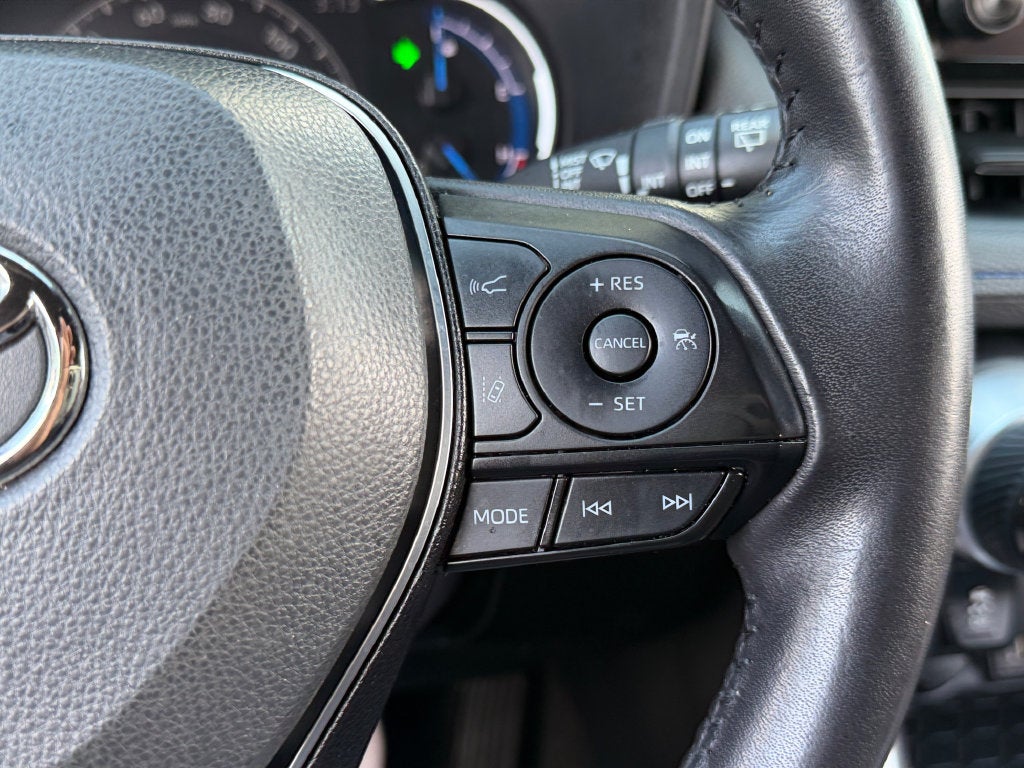 2024 Toyota RAV4 Hybrid SE