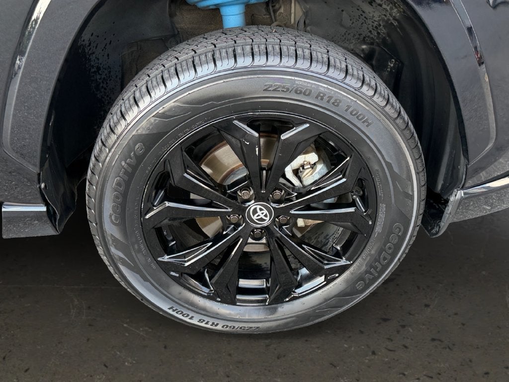 2024 Toyota RAV4 Hybrid SE
