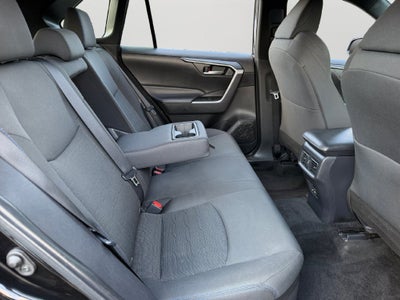 2024 Toyota RAV4 Hybrid SE