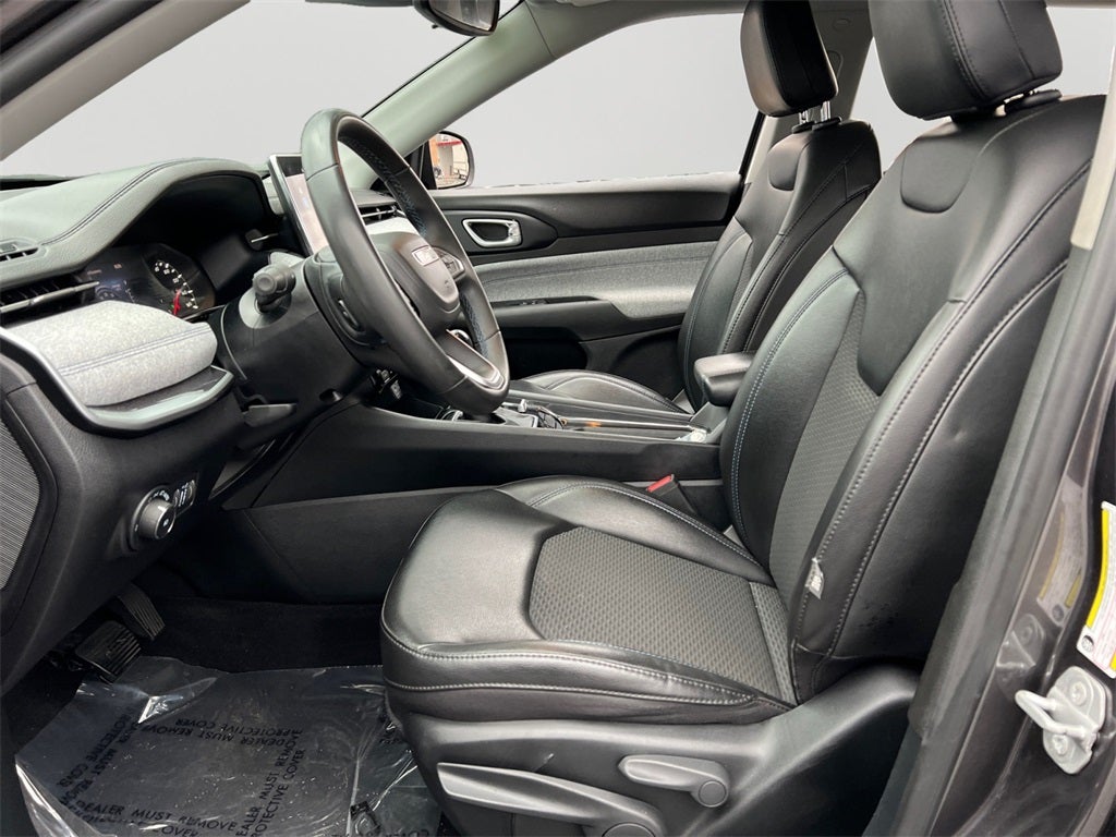 2022 Jeep Compass Latitude Black Leather