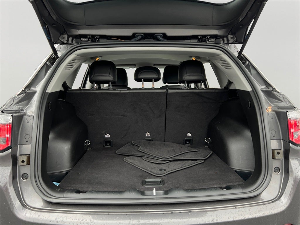 2022 Jeep Compass Latitude Black Leather