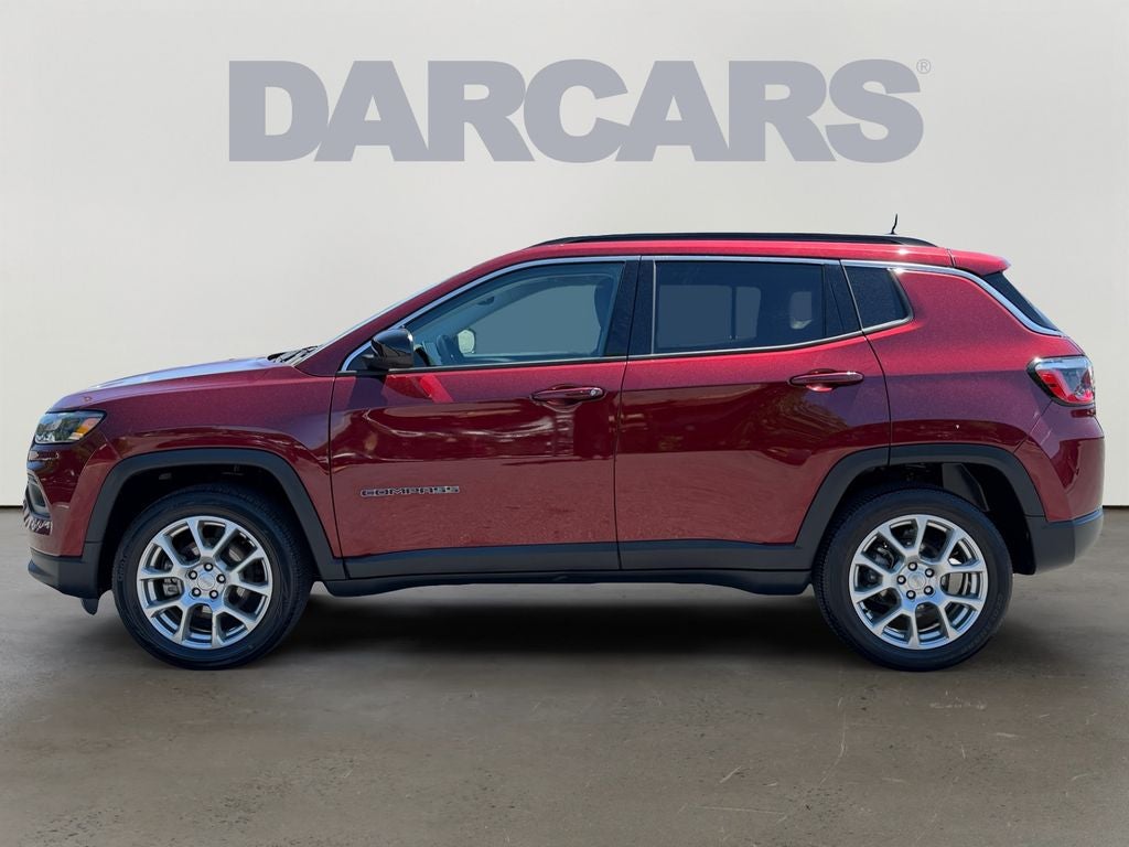 2022 Jeep Compass Latitude Lux
