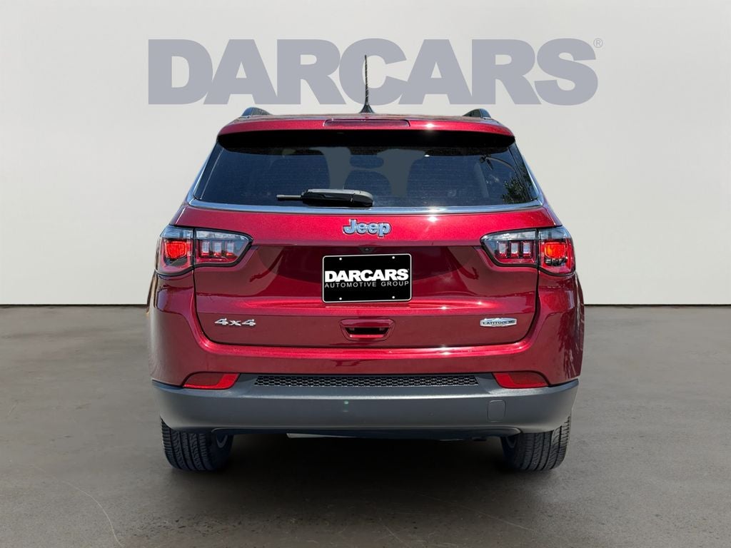 2022 Jeep Compass Latitude Lux