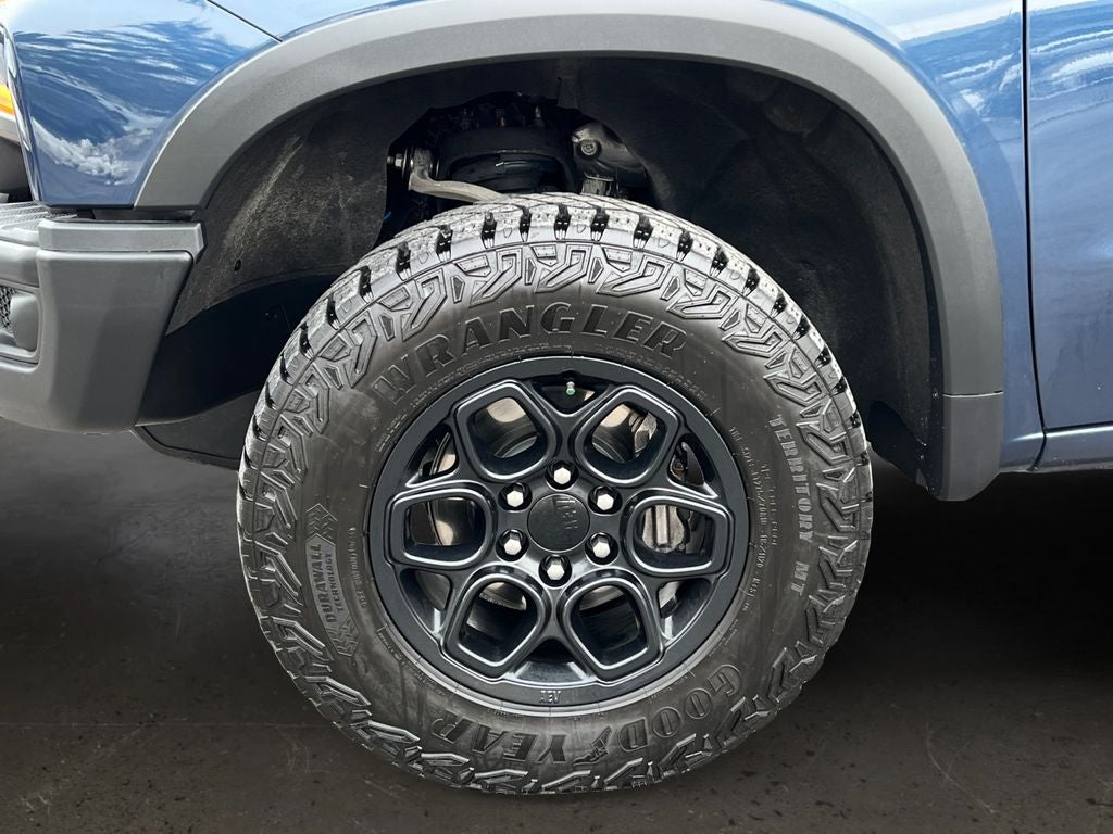 2023 Chevrolet Silverado 1500 ZR2 Low Miles & Rare!