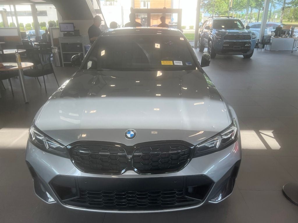 2025 BMW 3 Series M340i xDrive