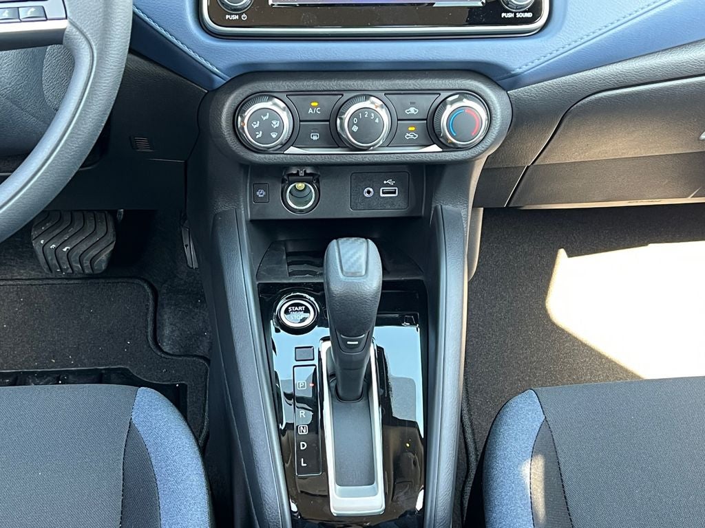 2025 Nissan Versa 1.6 SV Super Low Miles!