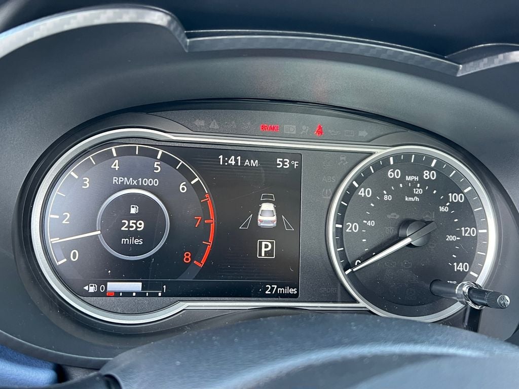 2025 Nissan Versa 1.6 SV Super Low Miles!