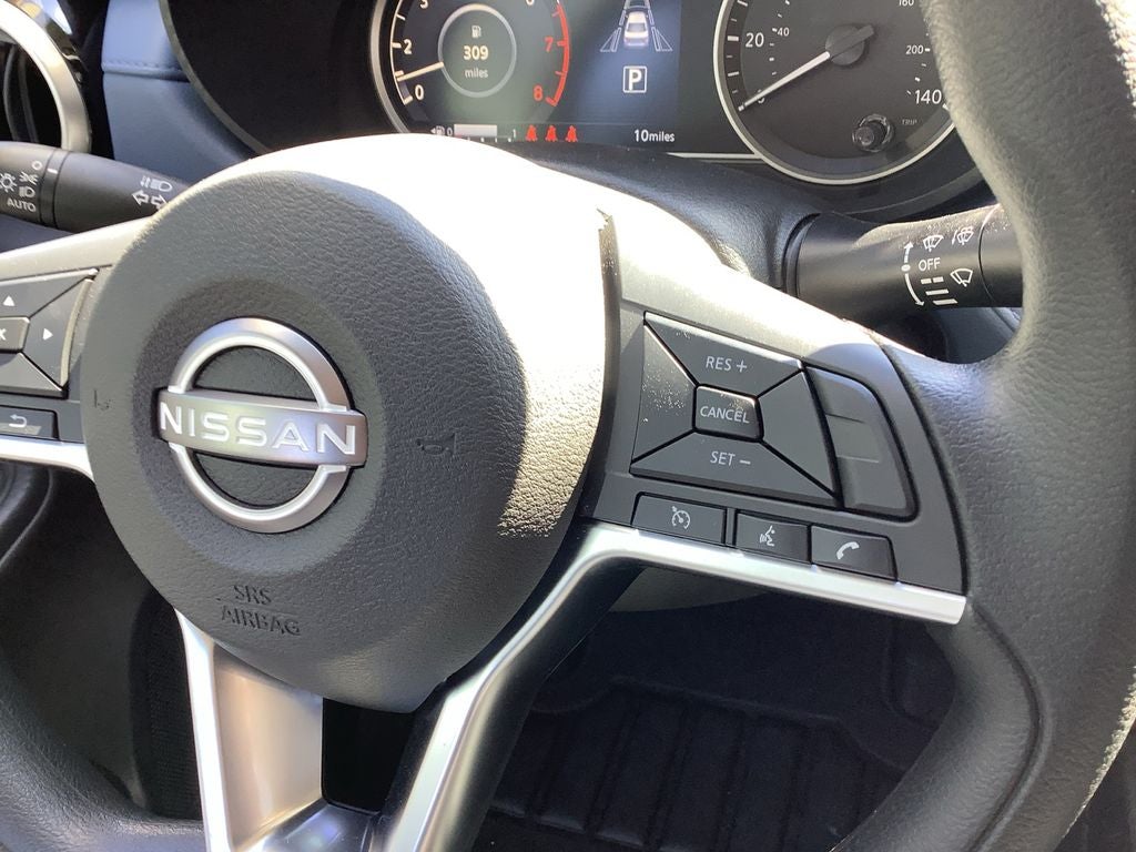 2025 Nissan Versa 1.6 SV Super Low Miles!