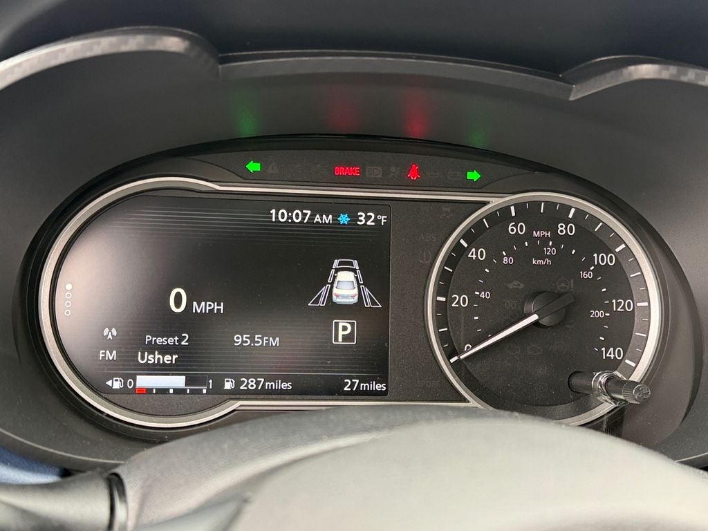 2025 Nissan Versa 1.6 SV Super Low Miles!