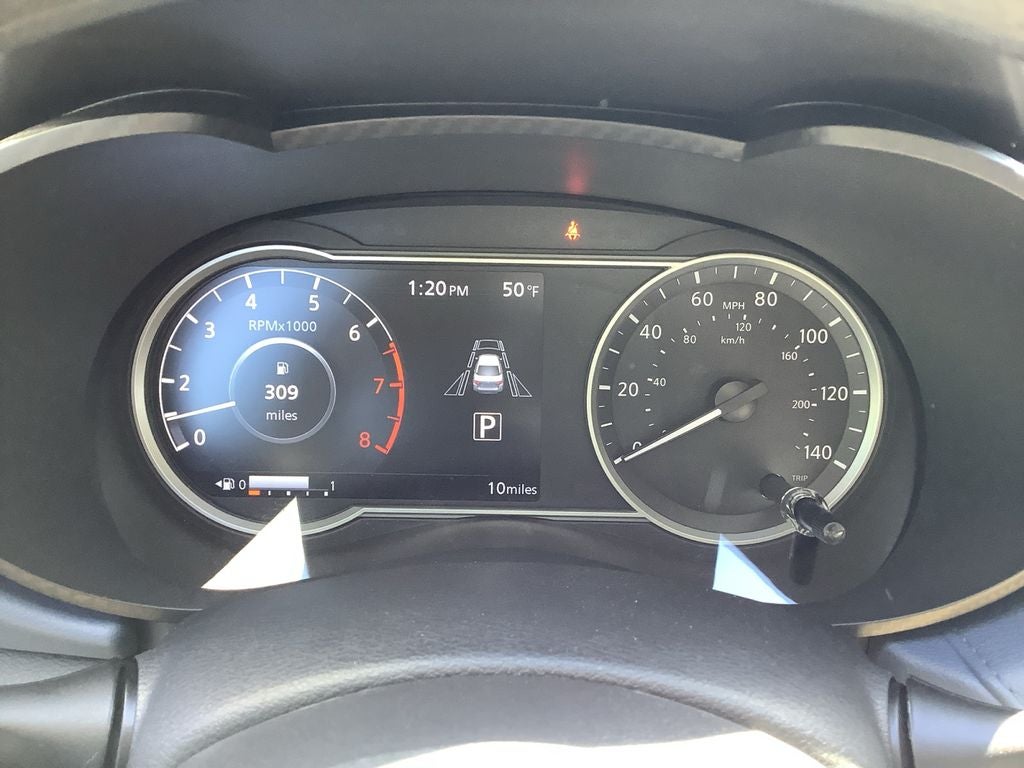 2025 Nissan Versa 1.6 SV Super Low Miles!