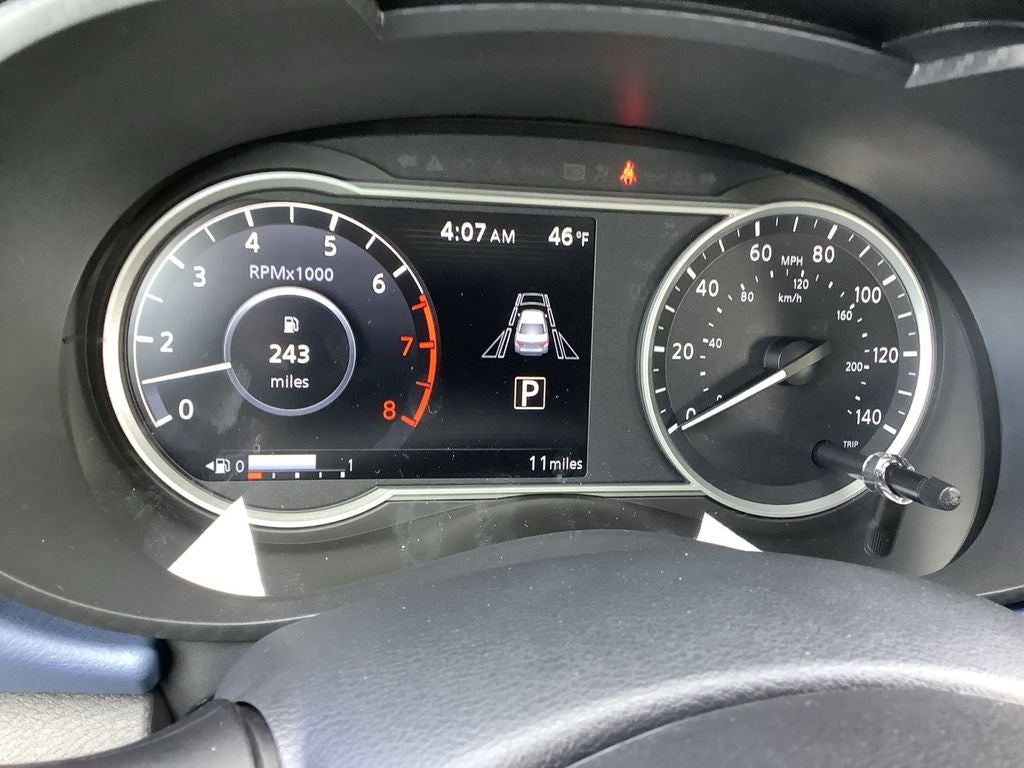 2025 Nissan Versa 1.6 SV Super Low Miles!