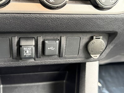 2020 Toyota Tacoma SR V6