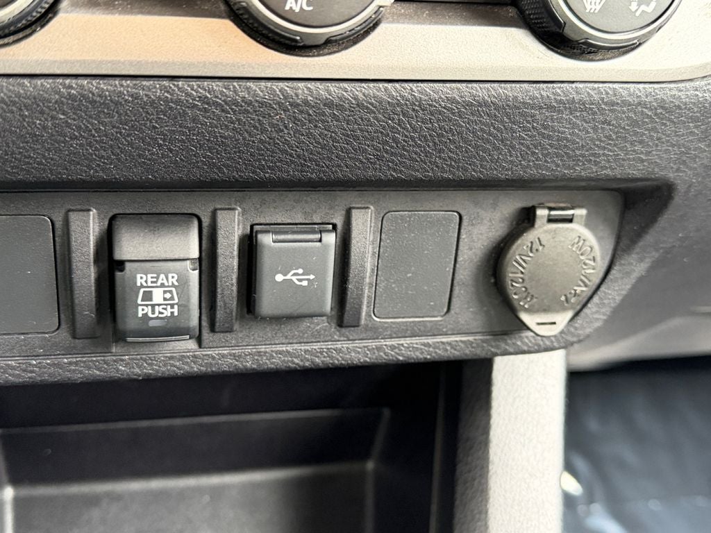 2020 Toyota Tacoma SR V6