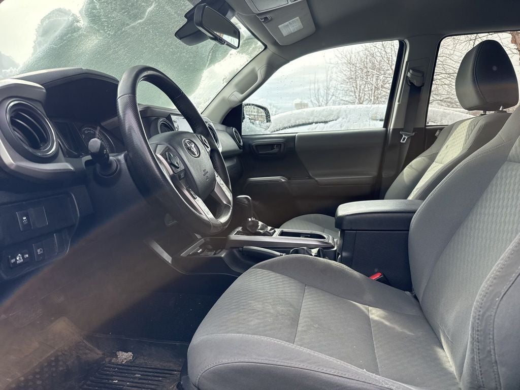 2020 Toyota Tacoma SR V6