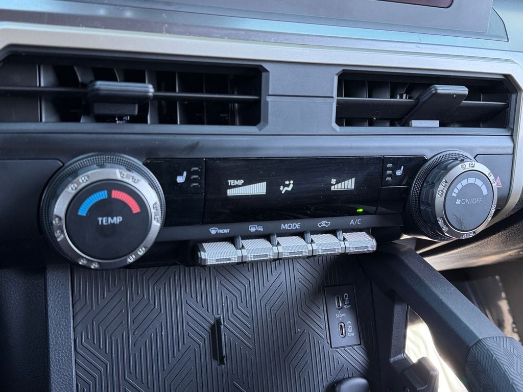 2025 Toyota Tacoma SR5