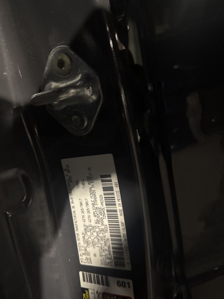 2024 Toyota Tacoma TRD Off-Road