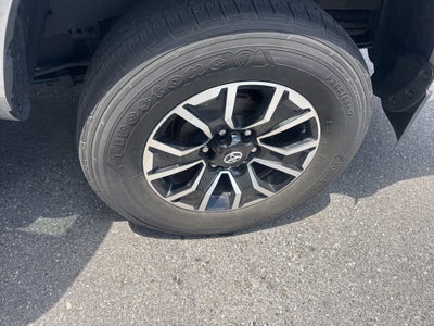 2023 Toyota Tacoma TRD Sport V6