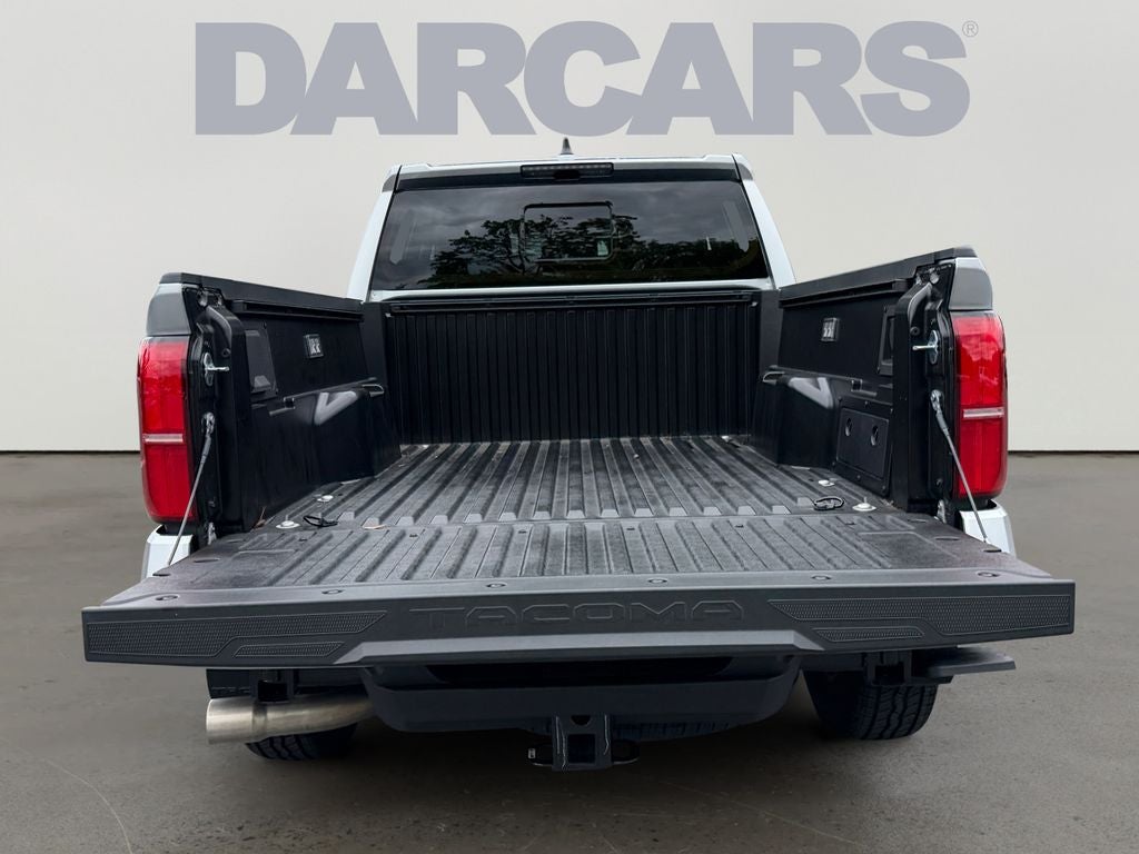 2025 Toyota Tacoma Hybrid TRD Off Road W/ SUNROOF & JBL SOUND!
