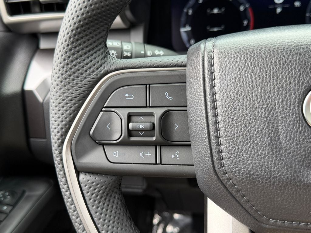 2025 Toyota Tacoma Hybrid TRD Off Road W/ SUNROOF & JBL SOUND!