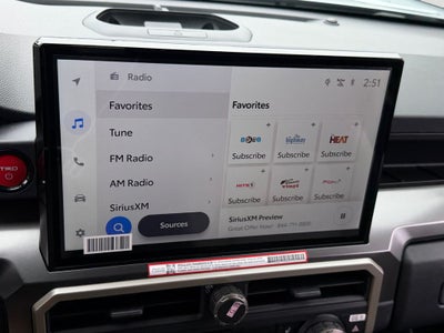 2025 Toyota Tacoma Hybrid TRD Off Road W/ SUNROOF & JBL SOUND!
