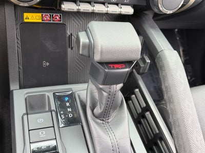 2025 Toyota Tacoma Hybrid TRD Off Road W/ SUNROOF & JBL SOUND!