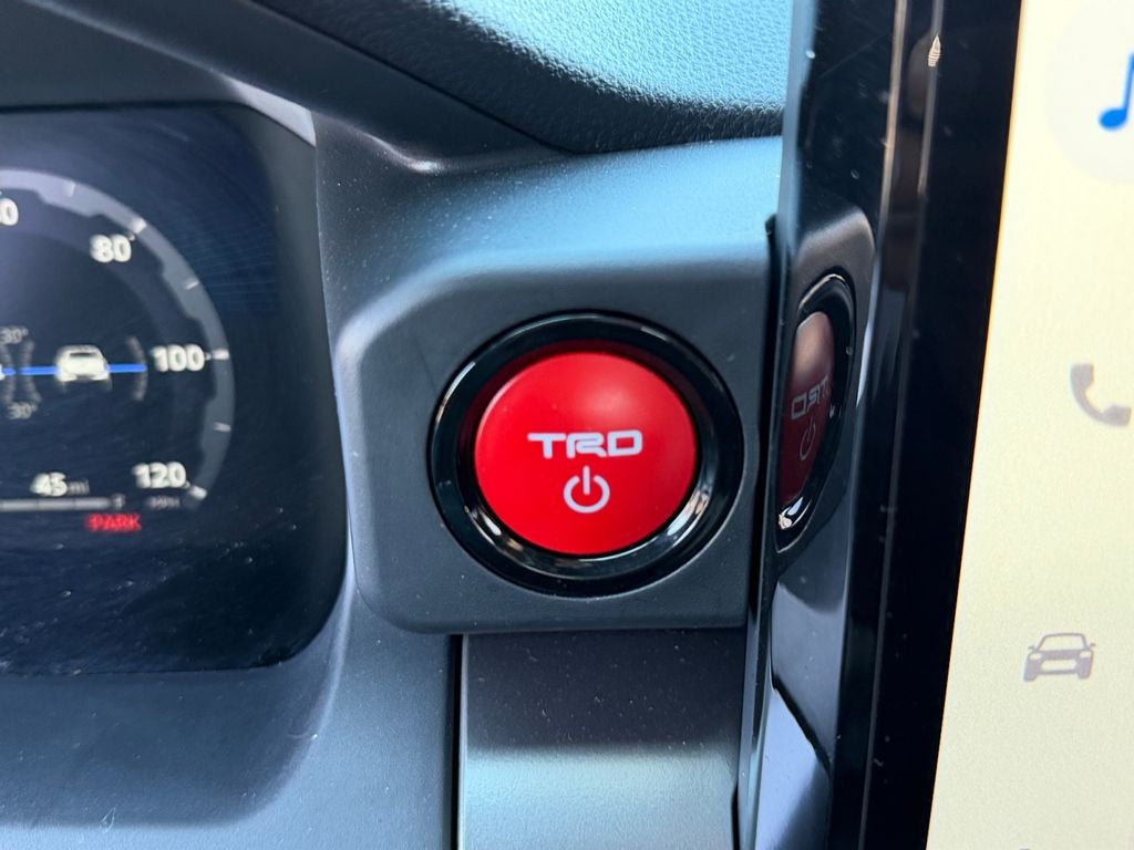 2025 Toyota Tacoma Hybrid TRD Off Road