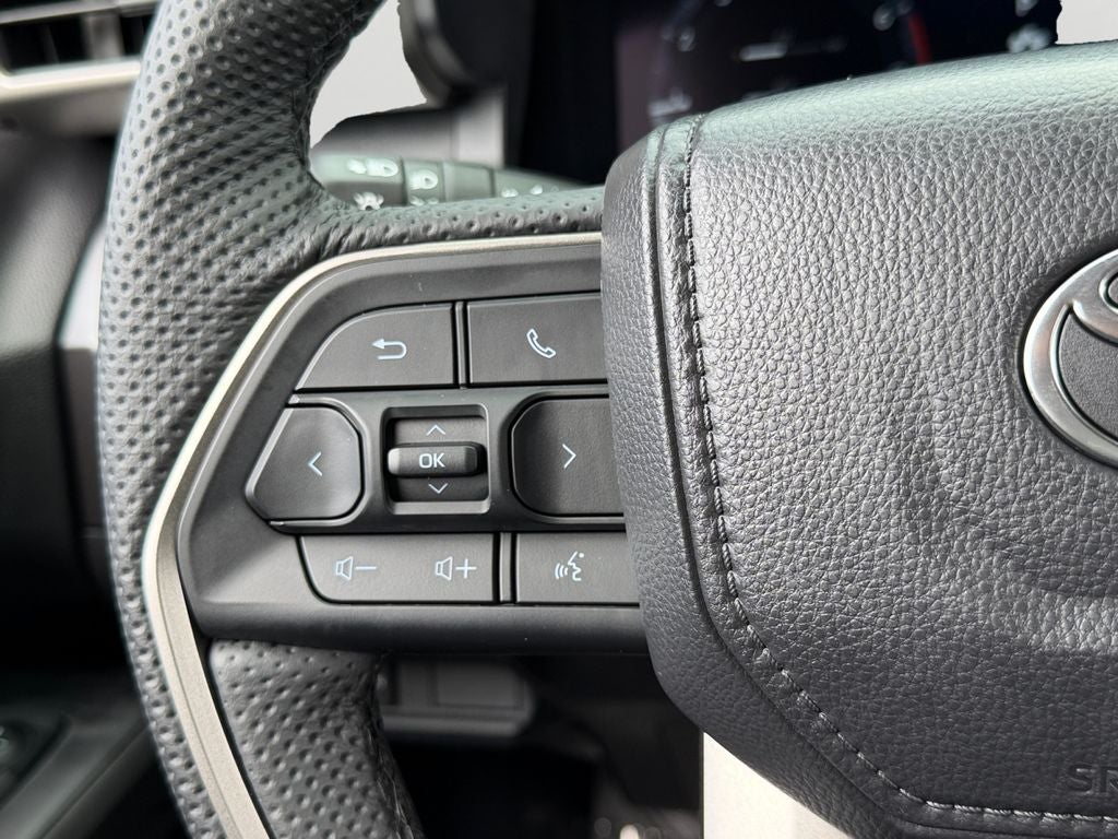 2026 Toyota Tacoma Hybrid TRD Off Road W/ SUNROOF & LEATHER!