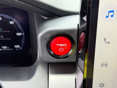 2026 Toyota Tacoma Hybrid TRD Off Road W/ SUNROOF & LEATHER!