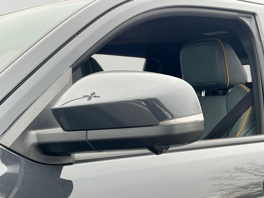 2024 Toyota Tacoma Hybrid Trailhunter Low miles!