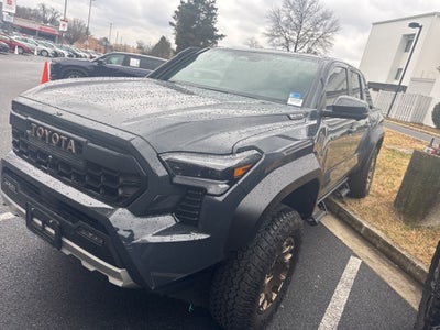 2024 Toyota Tacoma Hybrid Trailhunter Low miles