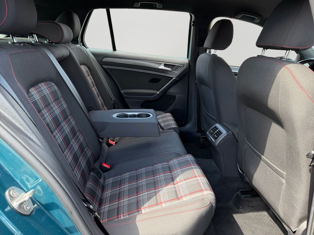 2019 Volkswagen Golf GTI 2.0T S