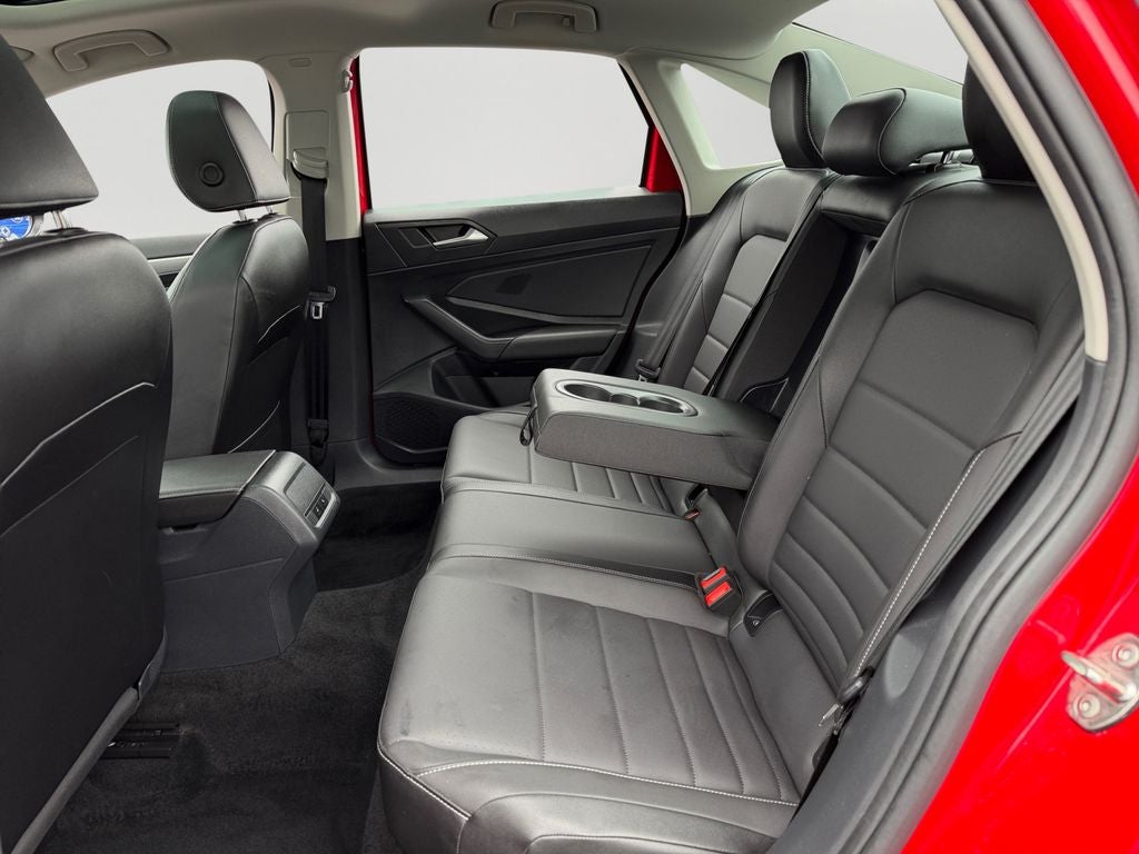 2021 Volkswagen Jetta 1.4T SE Super Low Miles!