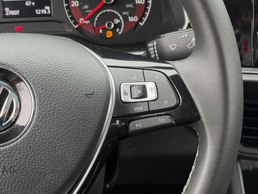 2021 Volkswagen Jetta 1.4T SE Super Low Miles!