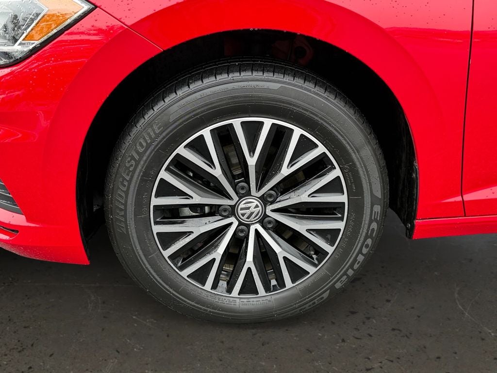 2021 Volkswagen Jetta 1.4T SE Super Low Miles!