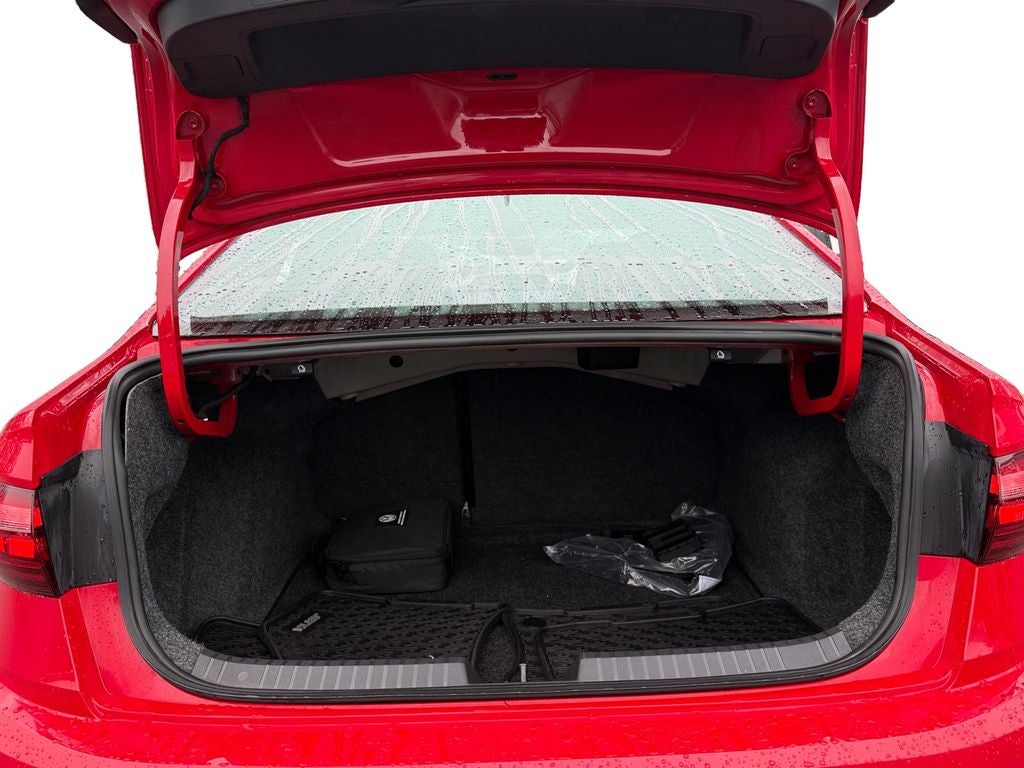 2021 Volkswagen Jetta 1.4T SE Super Low Miles!