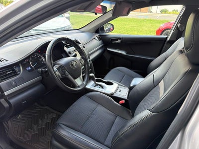 2014 Toyota Camry SE