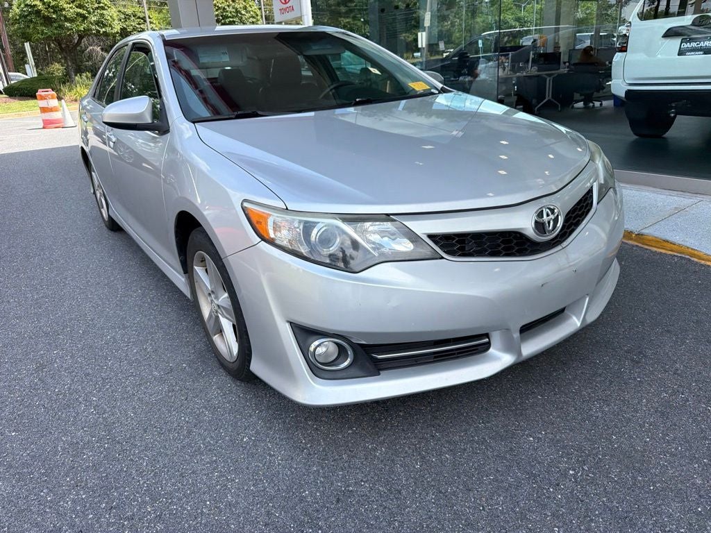 2014 Toyota Camry SE