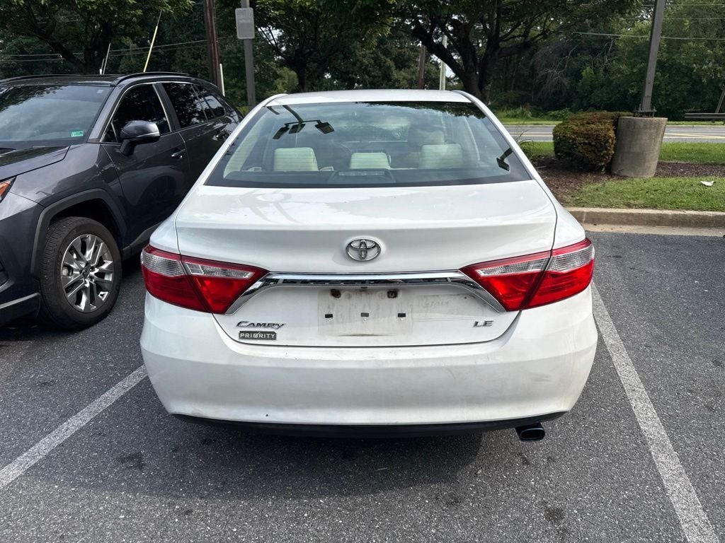 2017 Toyota Camry LE