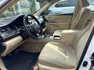 2017 Toyota Camry LE