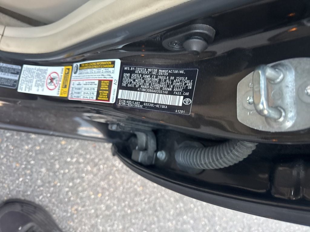 2010 Toyota Avalon XLS