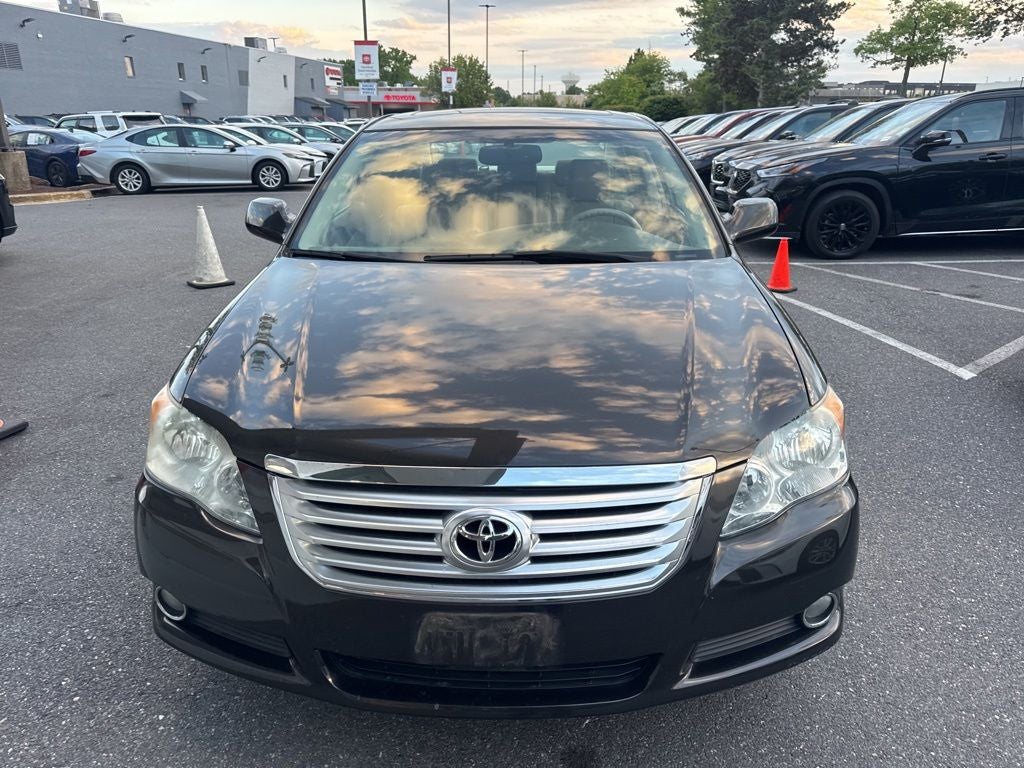 2010 Toyota Avalon XLS