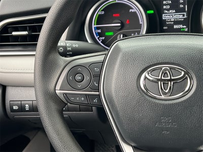 2022 Toyota Camry Hybrid LE