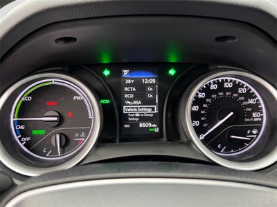 2022 Toyota Camry Hybrid LE