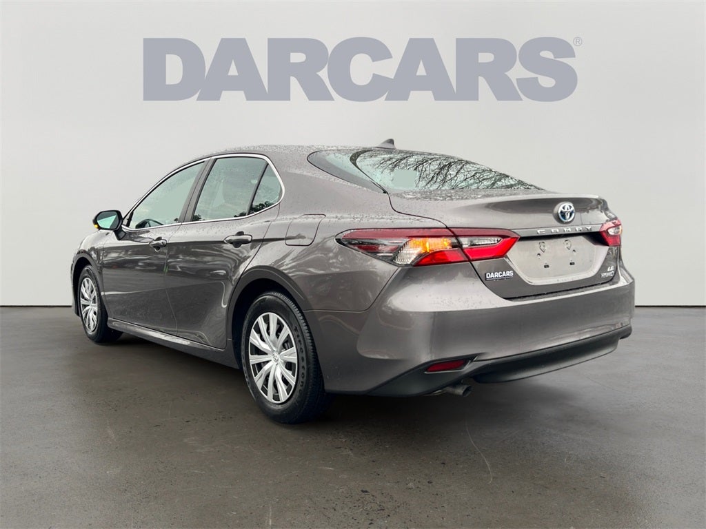 2022 Toyota Camry Hybrid LE