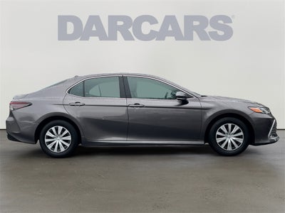 2022 Toyota Camry Hybrid LE
