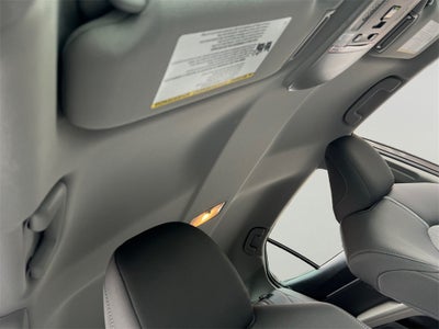 2022 Toyota Camry Hybrid LE