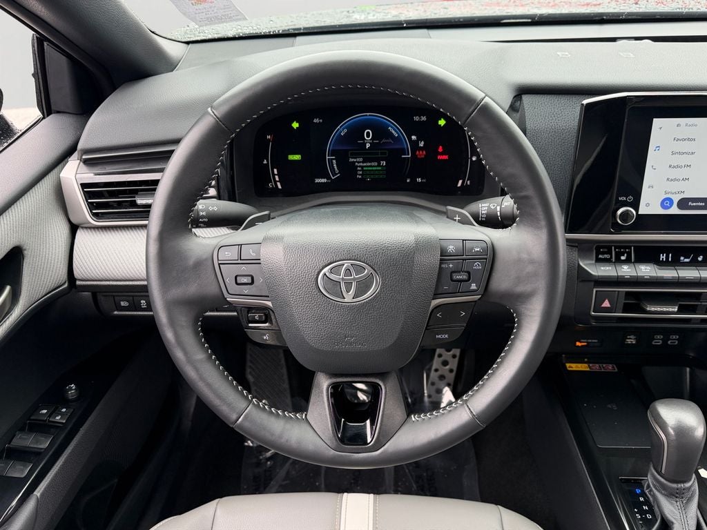 2025 Toyota Camry SE Great Color Combo!