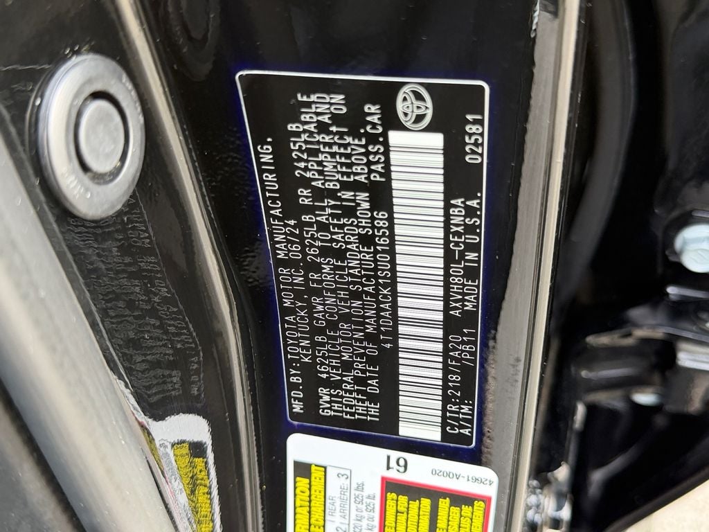 2025 Toyota Camry LE