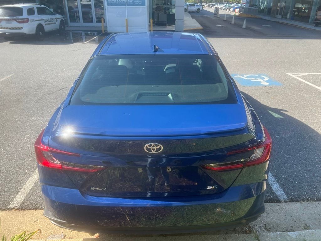 2025 Toyota Camry SE